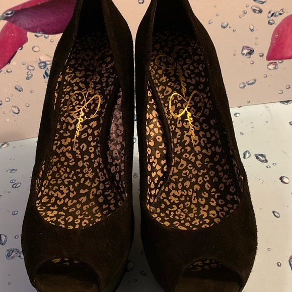 Black Platform Open Toe Pumps - Picture 5 of 8